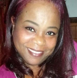 Meet your Posher, Jacqueline